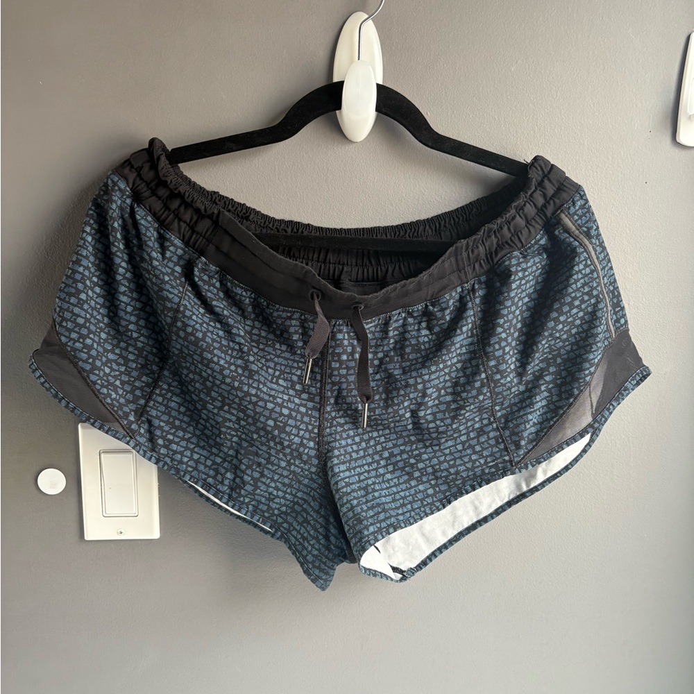 Lululemon Hotty Hot Shorts